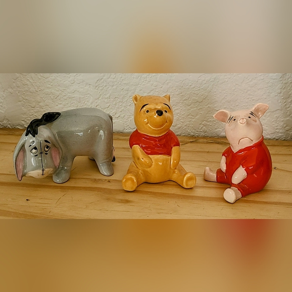 Classic Vintage  Pooh Bear Figurines